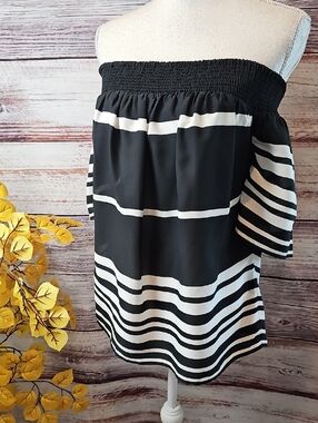 NEW INC INTERNATIONAL CONCEPTS BLACK WHITE STRIPED OFF SHOULDER PULLOVER BLOUSE